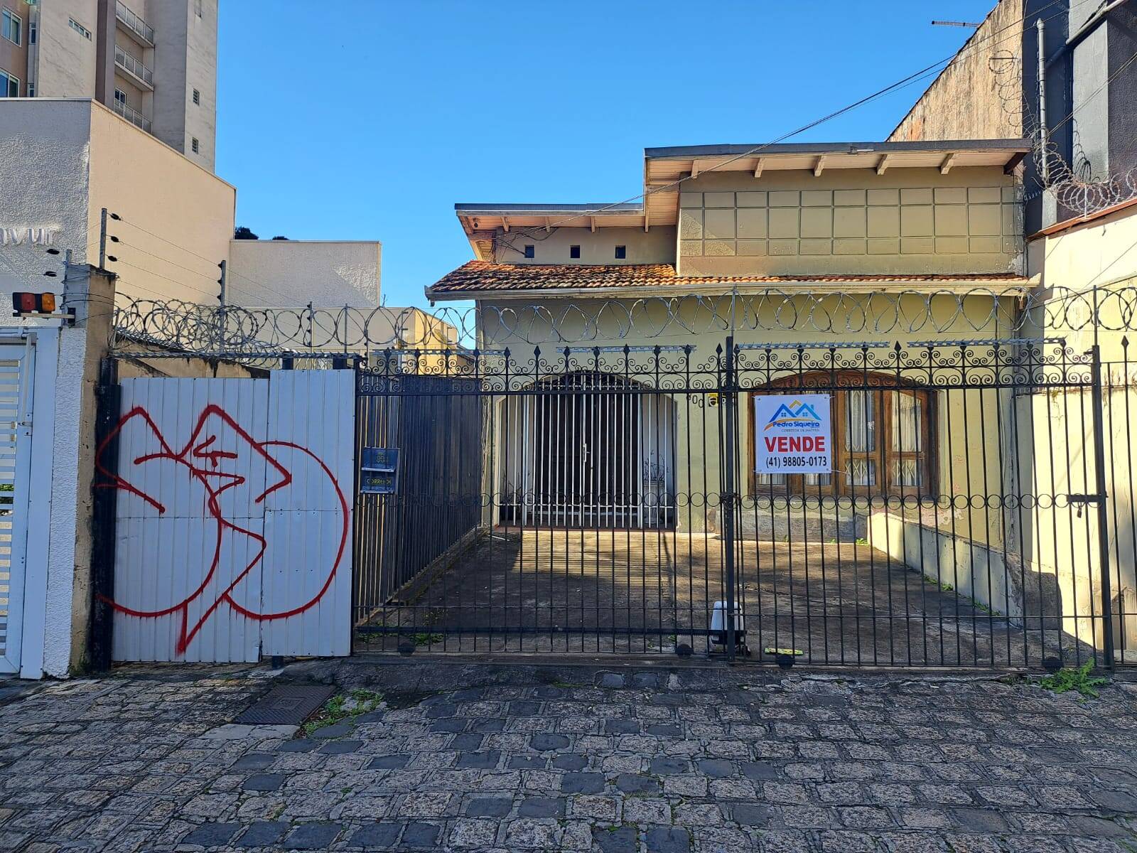 #000273 - Terreno para Venda em Curitiba - PR